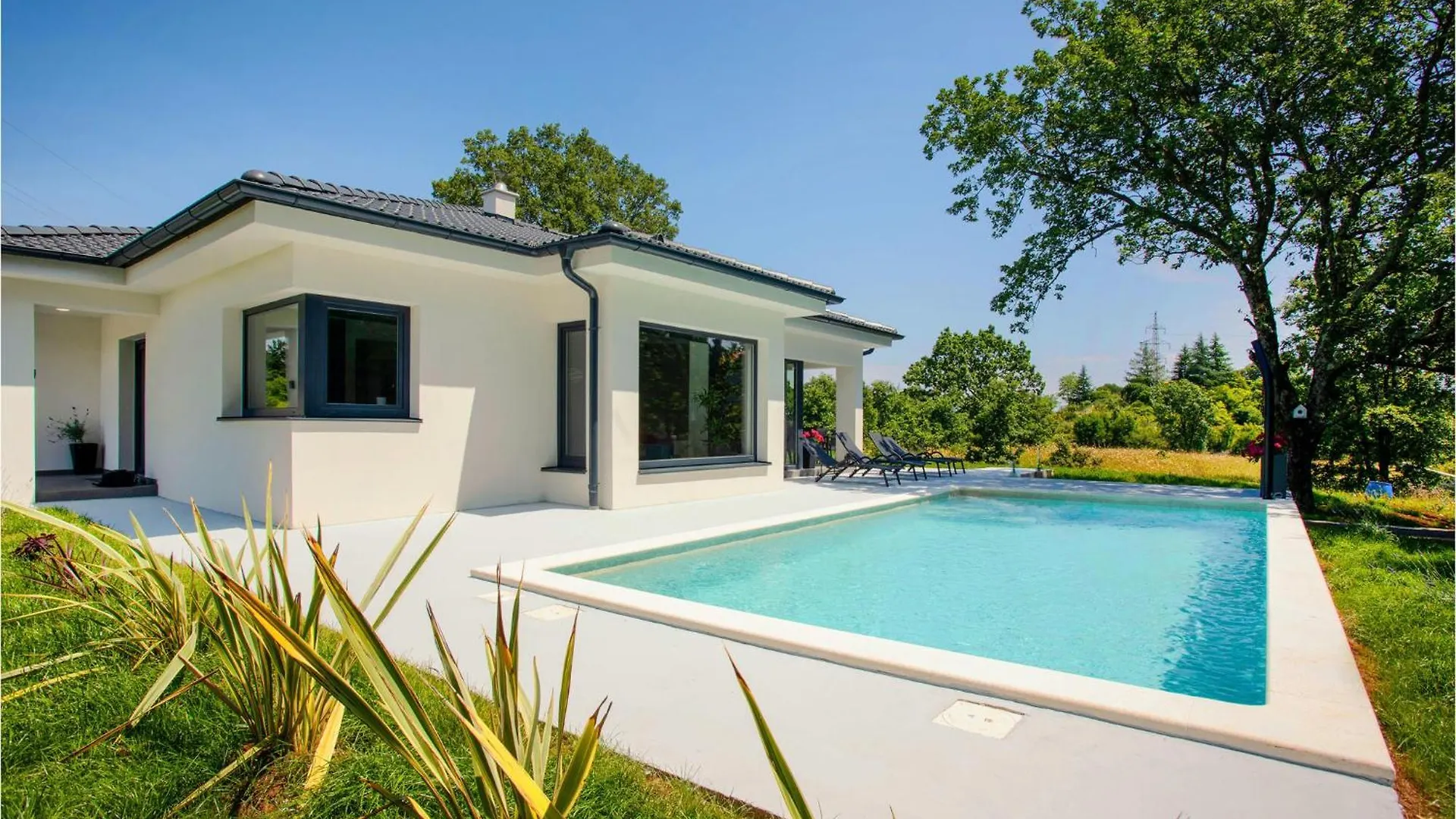 3 Bedroom Amazing Home In Raša