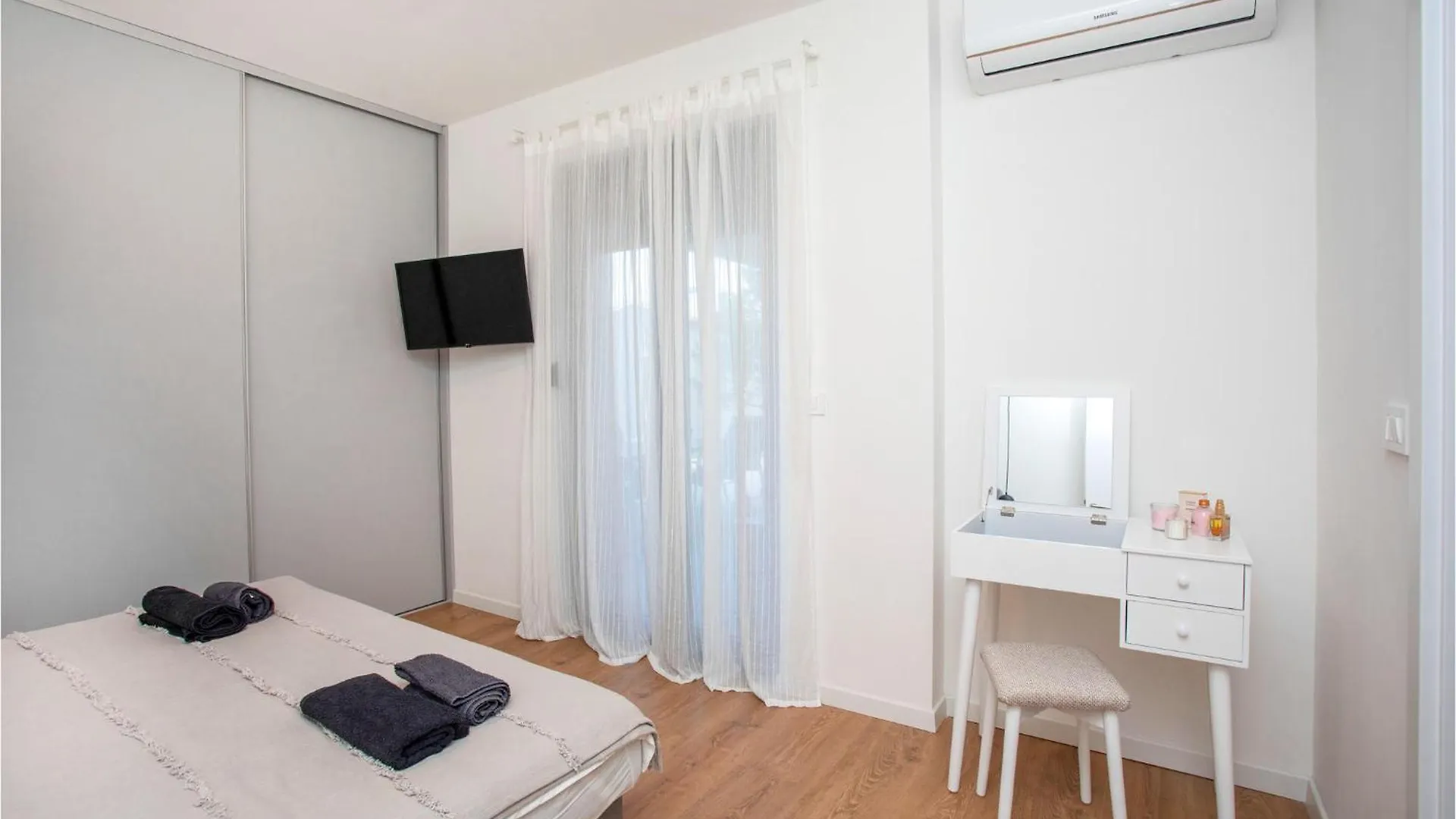 Casa de Férias 3 Bedroom Amazing Home In Raša Croácia